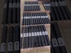 Die Oberfläche der Druckkautschukrolle ist glatt, verschleißfest und hat eine lange Lebensdauer