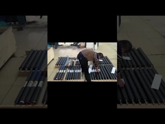 Die Oberfläche der Druckkautschukrolle ist glatt, verschleißfest und hat eine lange Lebensdauer